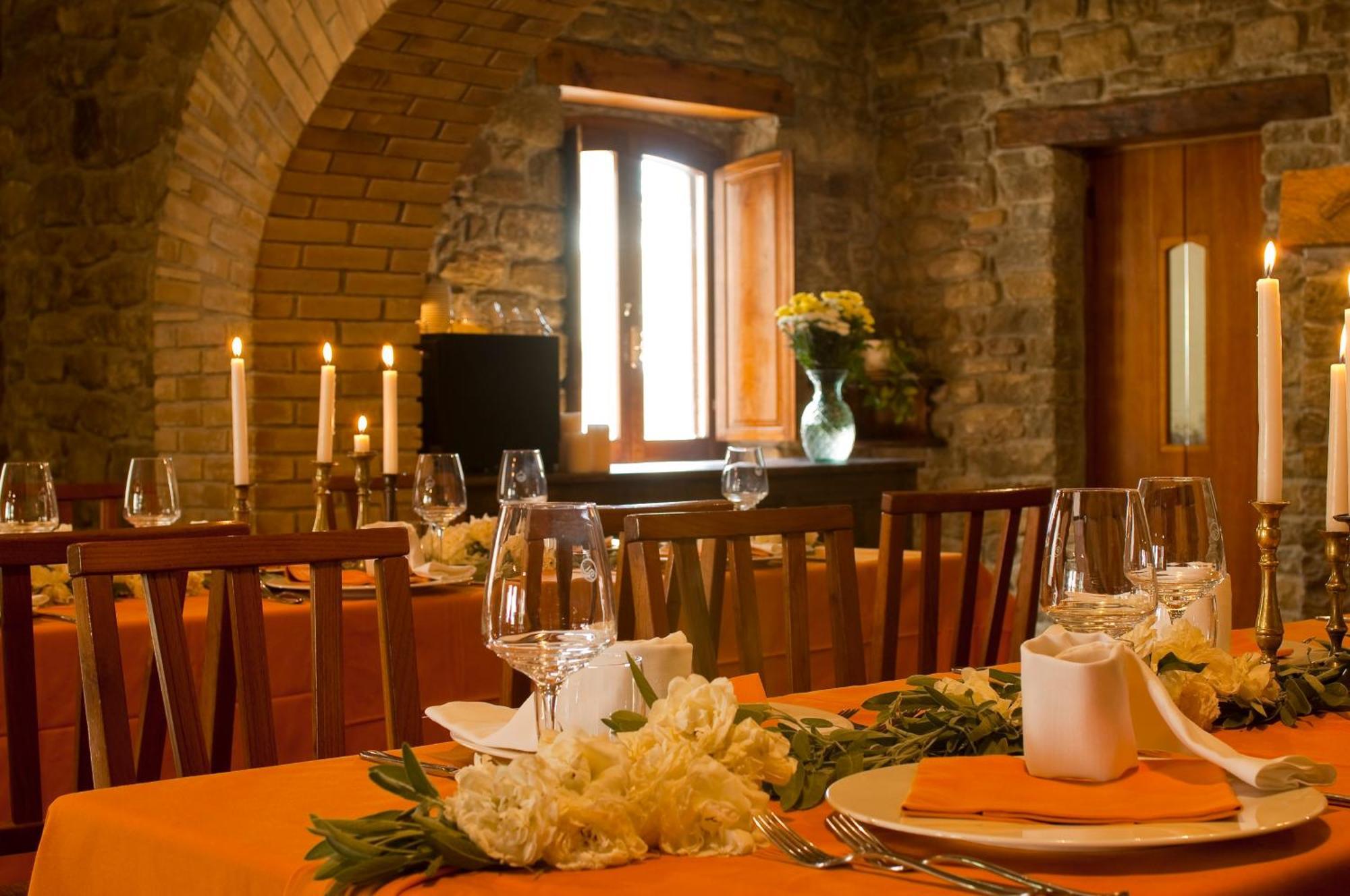 Agriturismo Le Case Ассизи Экстерьер фото