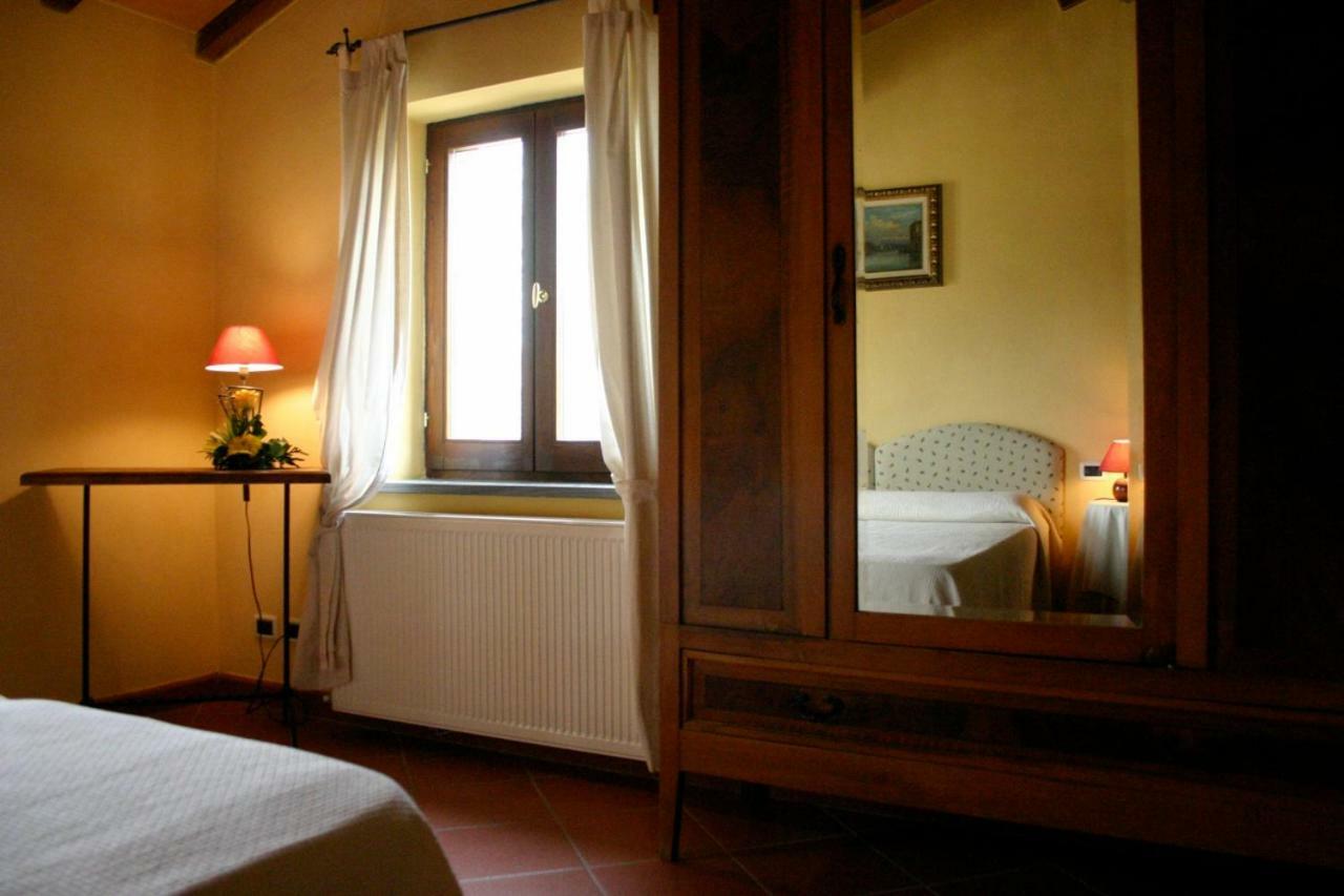 Agriturismo Le Case Ассизи Экстерьер фото